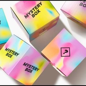 Clothing + jewelry mystery box! Choices welcome! Size 0, 2, 4, 25, 26, 27, XS, S